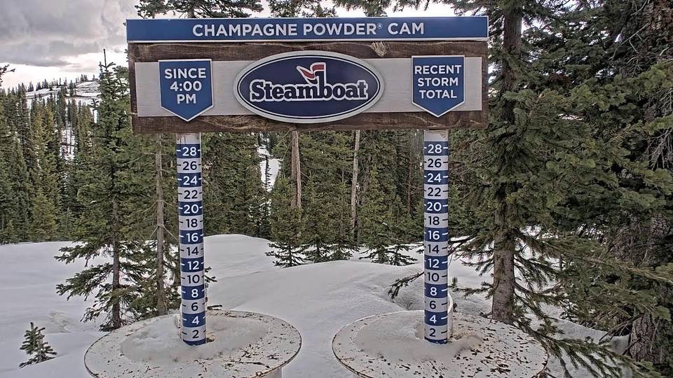 Steamboat snow stake, measured 0.0 inches