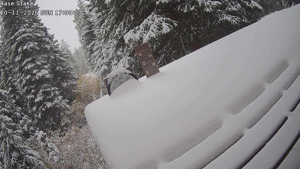 Discovery snow stake during the storm